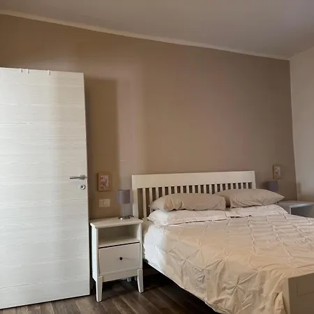 Di Maison Rebecca Apartman Carpi